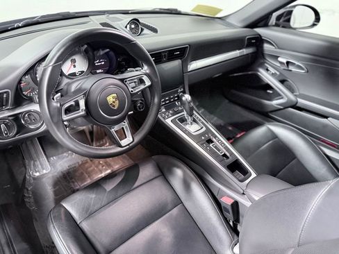 Used 2017 Porsche 911 Targa 4S w/ Sport Package AWD/4WD image 15