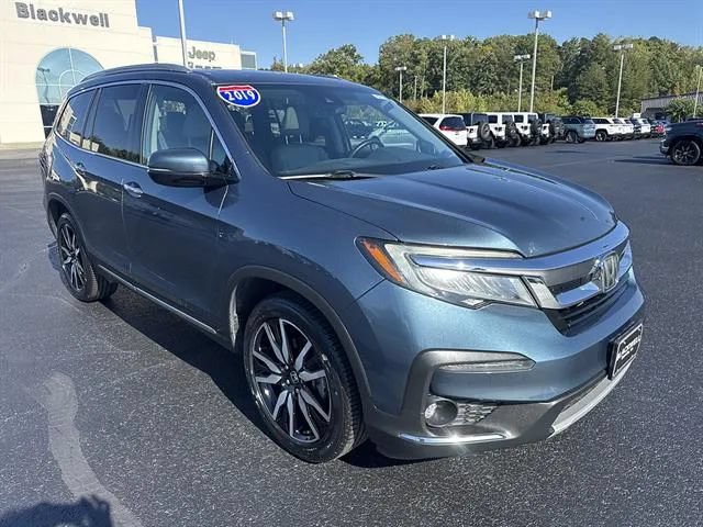 Used 2019 Honda Pilot Touring image 1