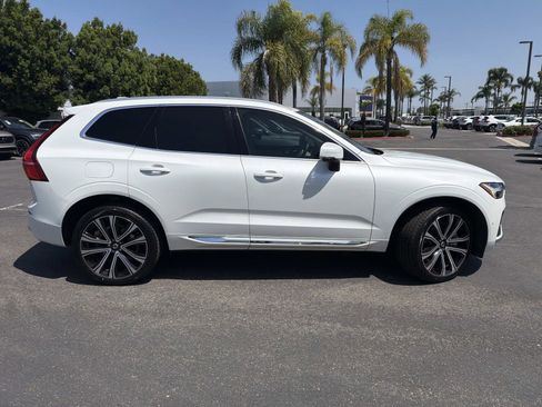 Certified 2023 Volvo XC60 T8 Ultimate w/ Protection Package AWD/4WD image 4