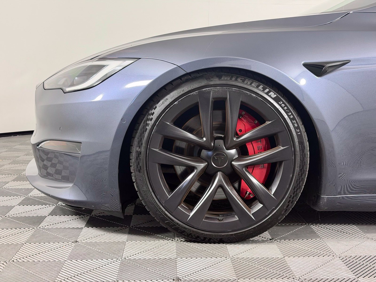 Used 2022 Tesla Model S Plaid AWD/4WD image 7
