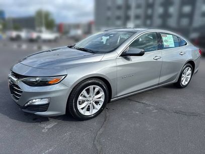 Used 2025 Chevrolet Malibu LT