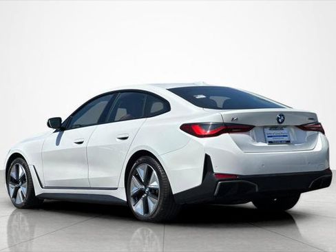 Used 2023 BMW i4 eDrive35 w/ Premium Package RWD image 3