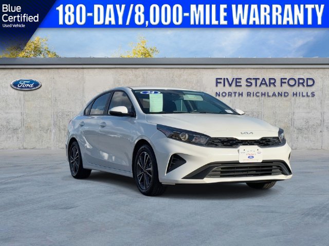 Used 2024 Kia Forte LXS w/ LXS Technology Package FWD image 1