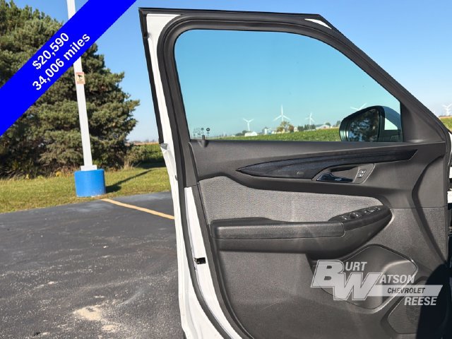 Used 2024 Chevrolet TrailBlazer LT w/ LT Cold Weather Package FWD image 12
