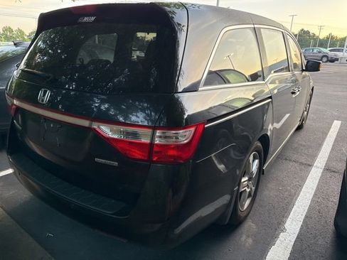 Used 2011 Honda Odyssey Touring image 6