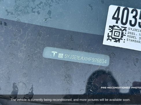 Used 2021 Tesla Model 3 Standard Range Plus image 3