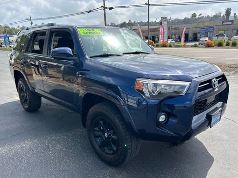 Used 2022 Toyota 4Runner SR5 w/ Wilderness Package (TMS) AWD/4WD image 3