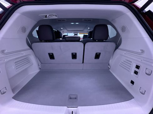 Used 2024 GMC Acadia Denali w/ Super Cruise Package image 43