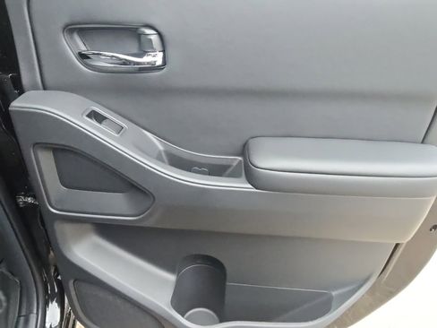 New 2026 Nissan Frontier SV image 34