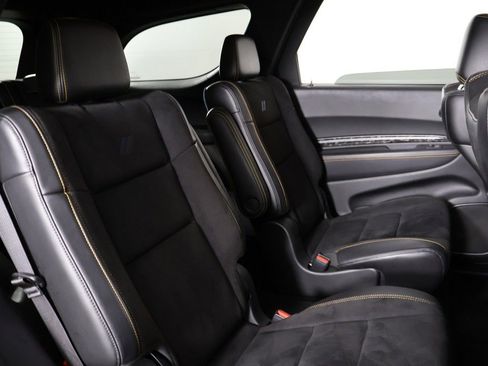 Used 2023 Dodge Durango R/T w/ Hemi Orange Plus Package AWD/4WD image 39