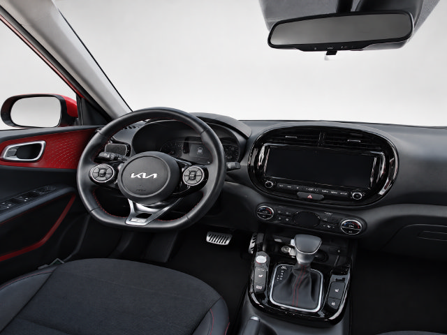 Used 2022 Kia Soul Turbo FWD image 20
