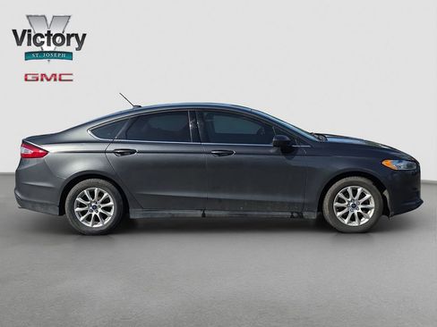 Used 2016 Ford Fusion S FWD image 15