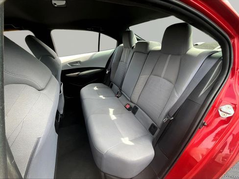 Used 2021 Toyota Corolla SE w/ Carpet Mat Package (TMS) FWD image 20