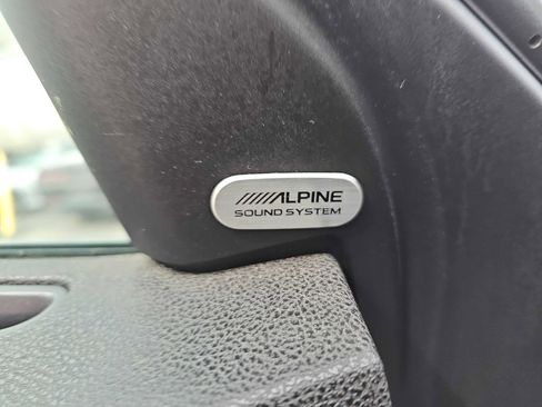 Used 2021 Chrysler 300 S image 38