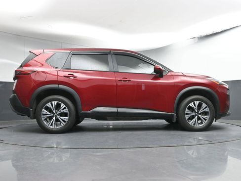 Used 2023 Nissan Rogue SV image 21