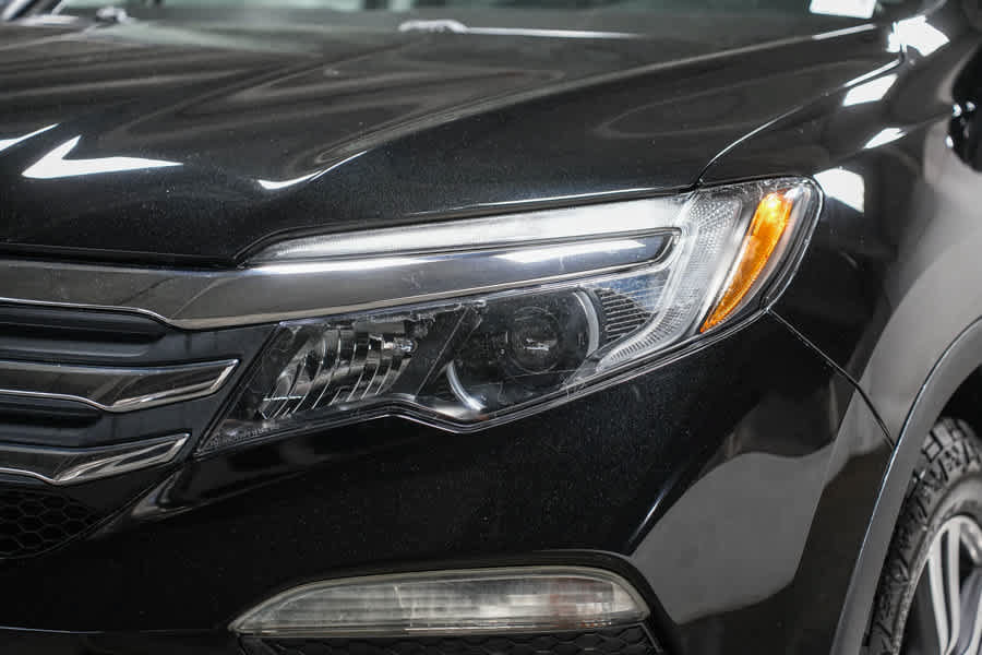 Used 2017 Honda Pilot EX-L image 10