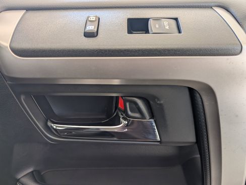 Used 2020 Toyota 4Runner SR5 Premium w/ Moonroof Package image 22