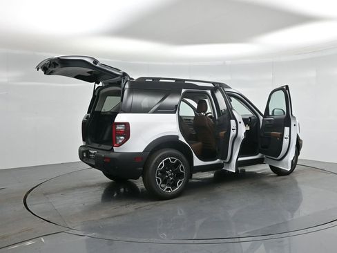 New 2026 Ford Bronco Sport Outer Banks AWD/4WD image 5