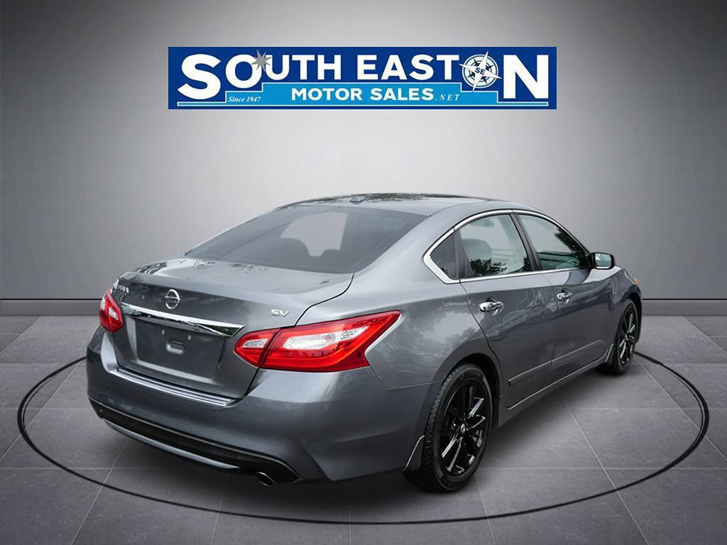Used 2016 Nissan Altima 2.5 SV FWD image 6