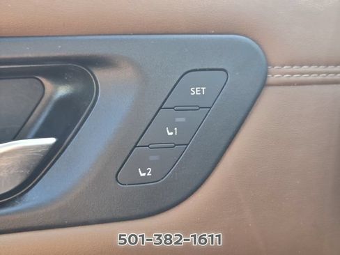 Used 2022 Nissan Pathfinder Platinum w/ Cargo Package FWD image 29