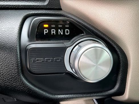 Used 2020 RAM 1500 Laramie RWD image 34