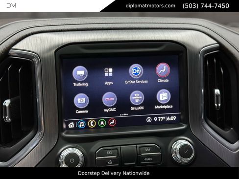 Used 2020 GMC Sierra 3500 Denali w/ Denali Ultimate Package image 32