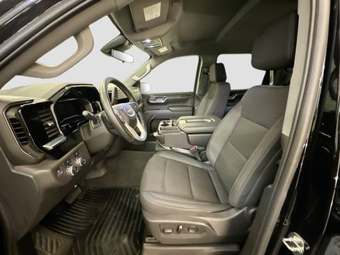 Used 2024 GMC Sierra 1500 Elevation AWD/4WD image 13