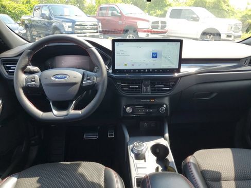Certified 2024 Ford Escape ST-Line w/ Tech Pack #1 AWD/4WD image 18