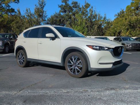 Used 2018 MAZDA CX-5 Touring w/ Preferred Equipment Package image 3