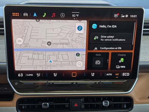 New 2025 Volkswagen ID. Buzz Pro S Plus RWD image 12