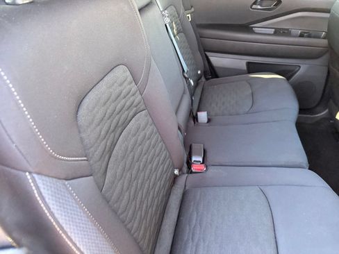 Certified 2025 Nissan Pathfinder SV AWD/4WD image 14