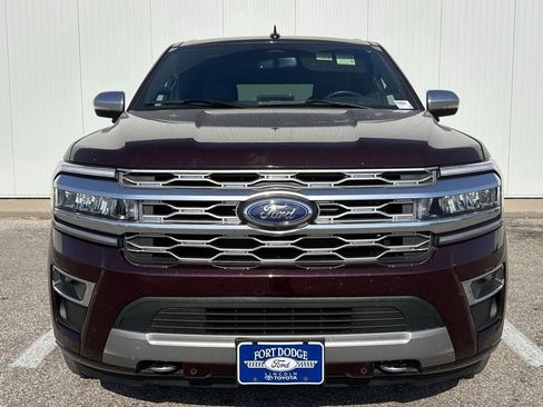 Used 2023 Ford Expedition Max Platinum AWD/4WD image 10
