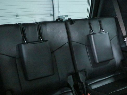 Used 2025 Lexus GX 550 w/ Accessory Package (Z1) AWD/4WD image 33