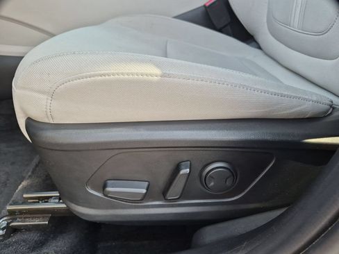 Used 2025 Hyundai Tucson SEL AWD/4WD image 14