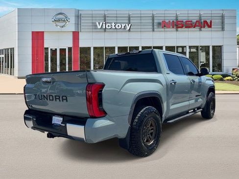 Used 2025 Toyota Tundra Limited AWD/4WD image 3