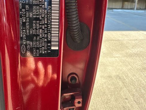 Used 2019 Hyundai Kona SE image 50