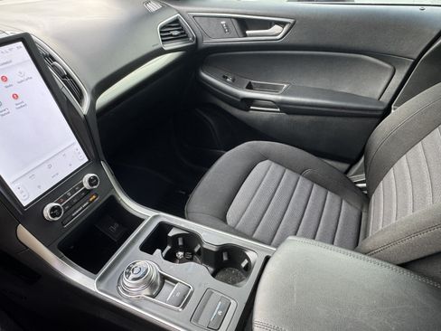 Used 2022 Ford Edge SE w/ Black Appearance Package AWD/4WD image 26