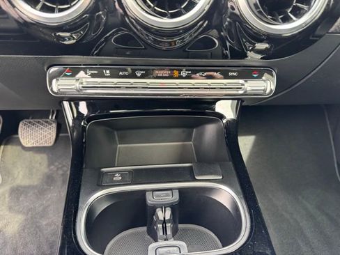 Used 2025 Mercedes-Benz CLA 250 CLA 250 image 17