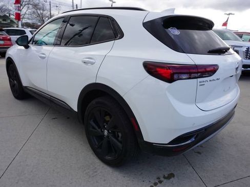 Used 2023 Buick Envision Essence w/ Sport Touring Package image 8