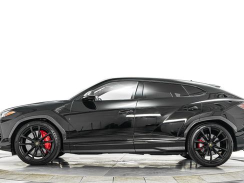 Used 2021 Lamborghini Urus AWD/4WD image 6