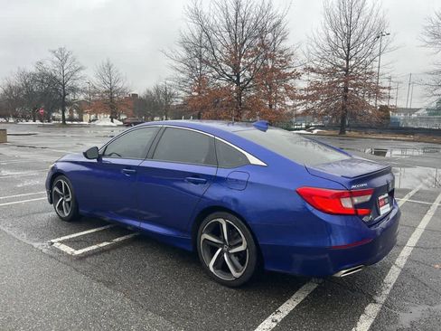 Certified 2018 Honda Accord Sport image 19