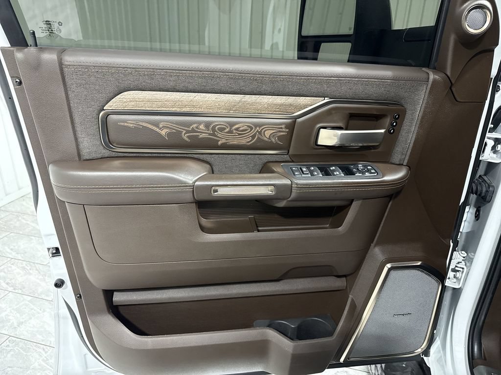 Used 2025 RAM 3500 Longhorn AWD/4WD image 23