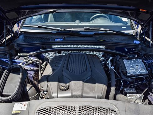 Used 2023 Porsche Macan image 26