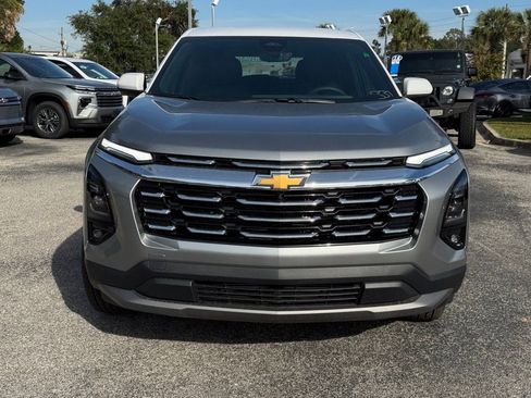 New 2026 Chevrolet Equinox LT w/ Convenience Package II FWD image 3