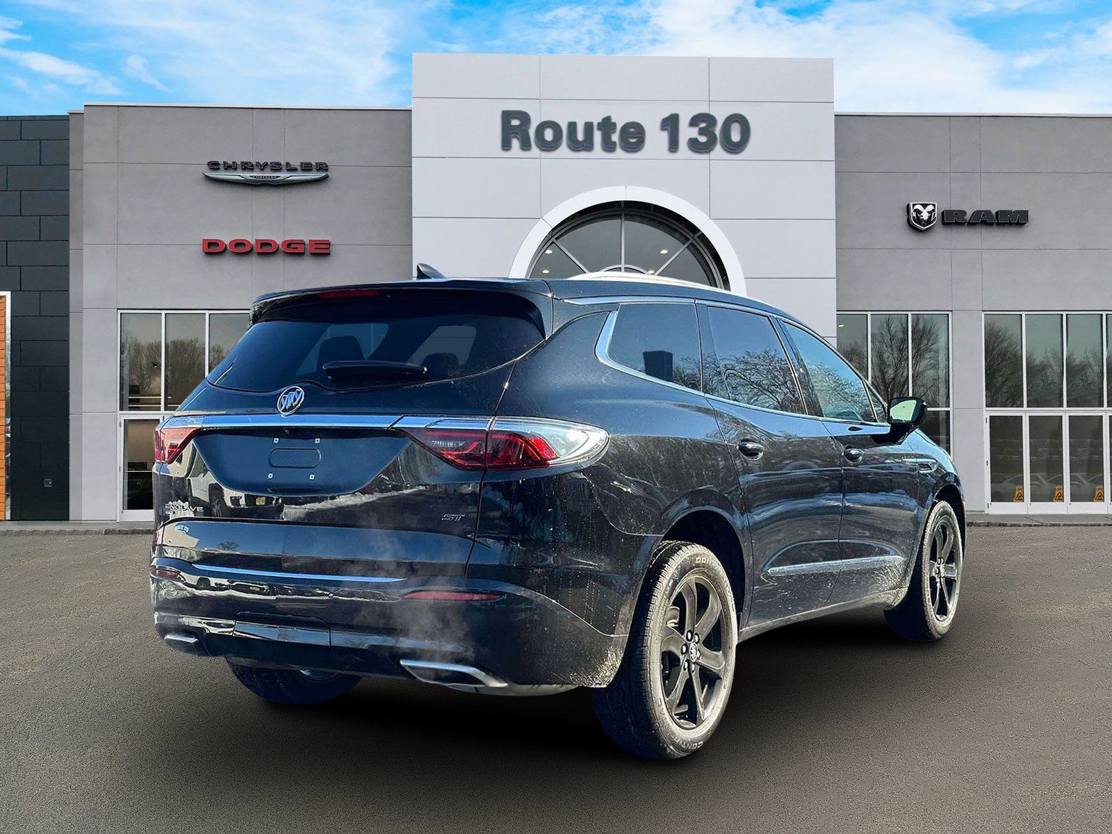Used 2024 Buick Enclave Essence w/ Experience Buick Package AWD/4WD image 4