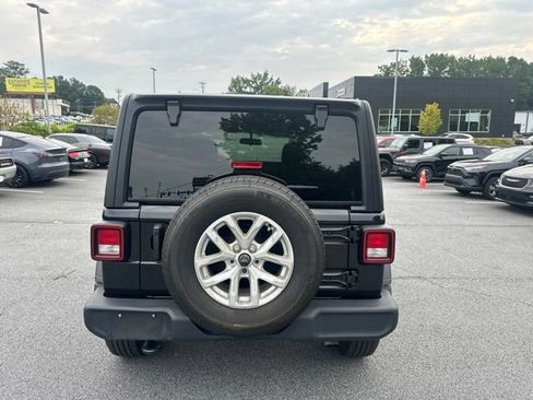 Used 2023 Jeep Wrangler Sport AWD/4WD image 4
