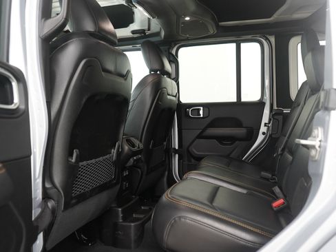 Used 2024 Jeep Wrangler Sahara w/ Technology Group image 19