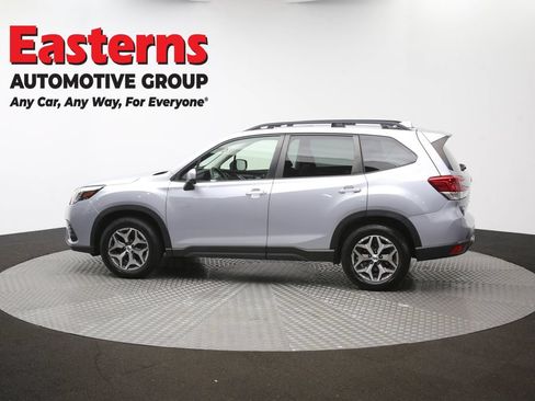 Used 2022 Subaru Forester Premium AWD/4WD image 64