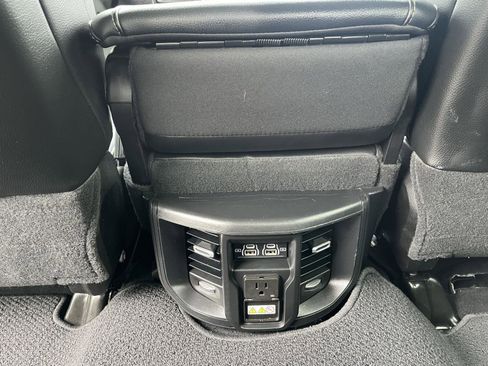 Used 2024 RAM 2500 Laramie AWD/4WD image 23