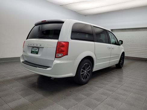 Used 2015 Dodge Grand Caravan SE w/ Quick Order Package 29E SE image 9
